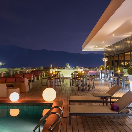 G Hotel Kelawai Tanjung Tokong Zewnętrze zdjęcie Skyline Rooftop