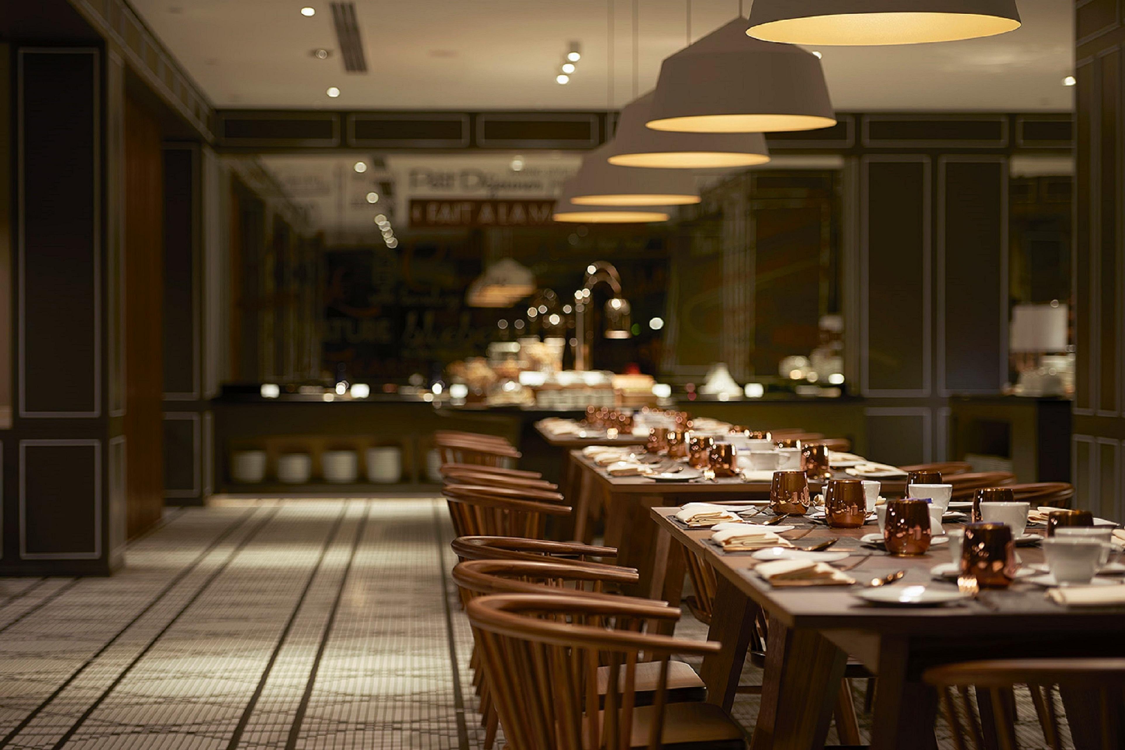 G Hotel Kelawai Tanjung Tokong Zewnętrze zdjęcie Interior of the restaurant