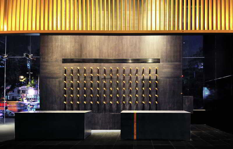 G Hotel Kelawai Tanjung Tokong Zewnętrze zdjęcie The lobby of the hotel